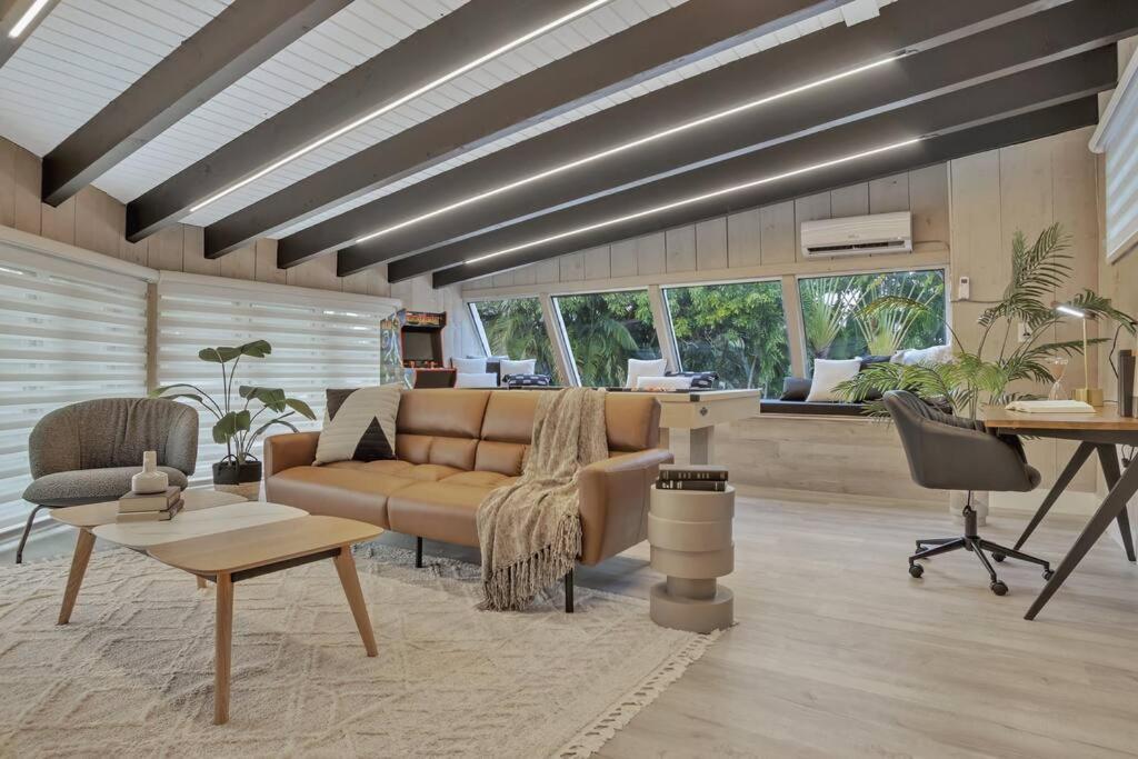Stunning 2 Story Villa With Pool Φορτ Λόντερντεϊλ Εξωτερικό φωτογραφία