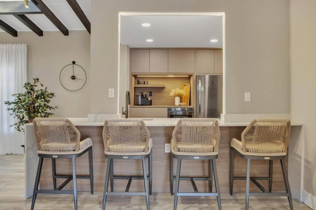 Stunning 2 Story Villa With Pool Φορτ Λόντερντεϊλ Εξωτερικό φωτογραφία