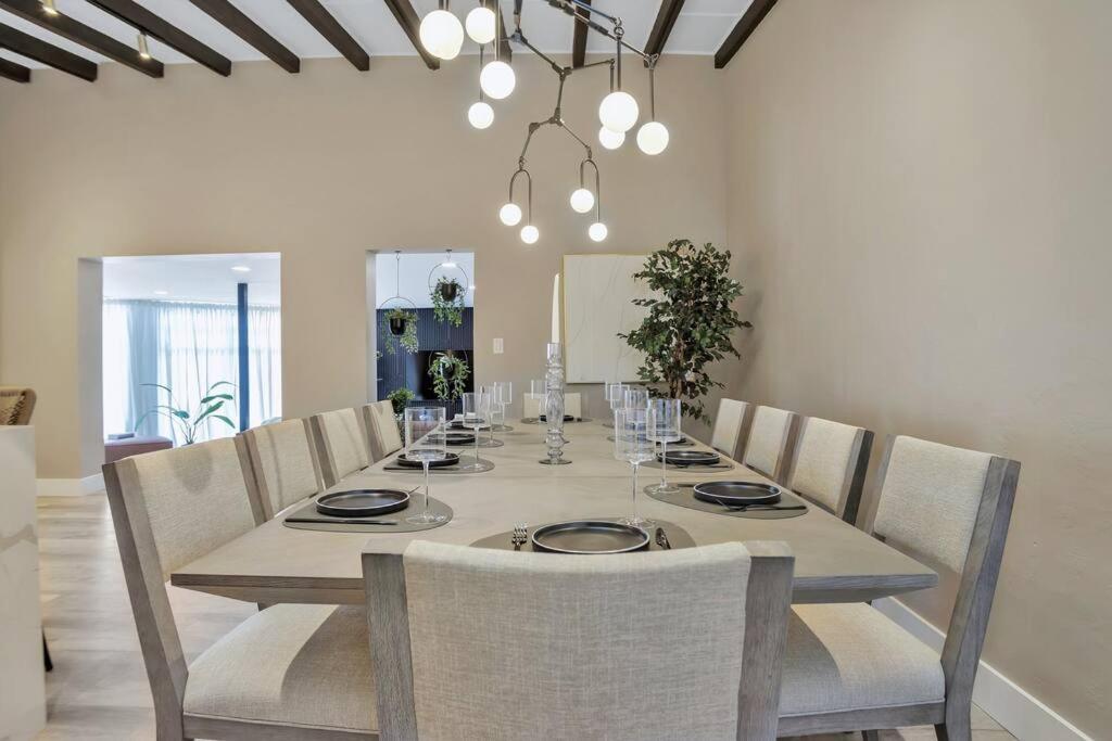 Stunning 2 Story Villa With Pool Φορτ Λόντερντεϊλ Εξωτερικό φωτογραφία